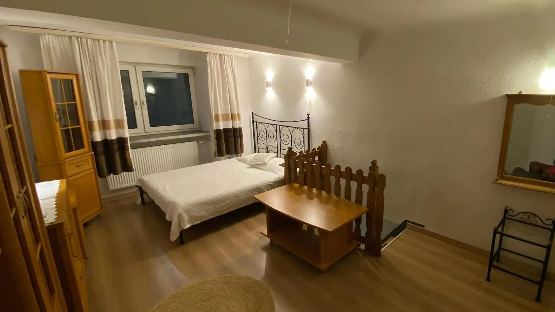 Apartment Dwupietrowe Mieszkanie W Centrum Warszawy Warsaw